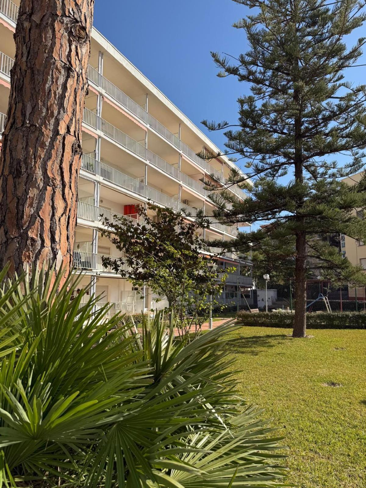 Apartamentos Hesperia Palmyra Salou Eksteriør billede